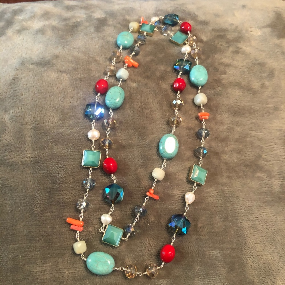 NWOT Long multiple stone necklace